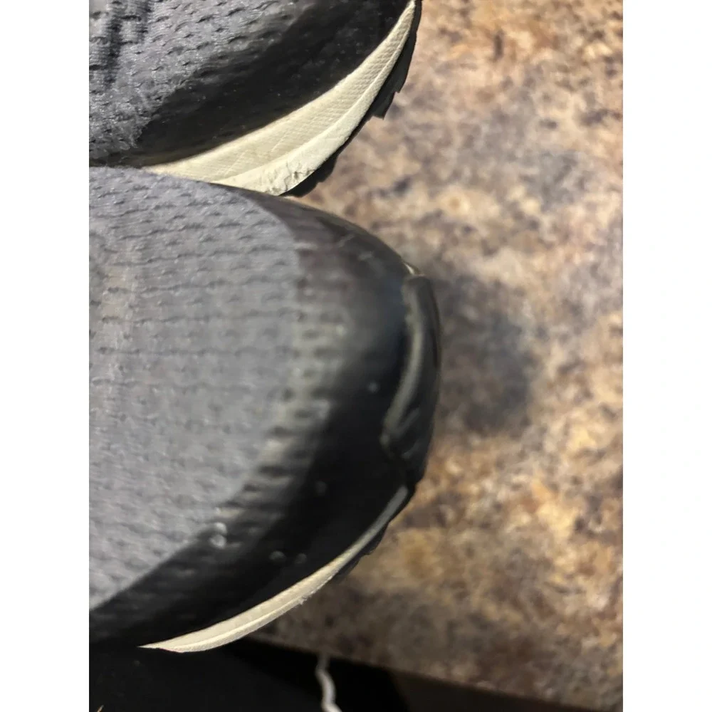 Brooks Divide 2 Womens Trail Running Shoes Black Pink Gray 1203421B069 Size 8.5